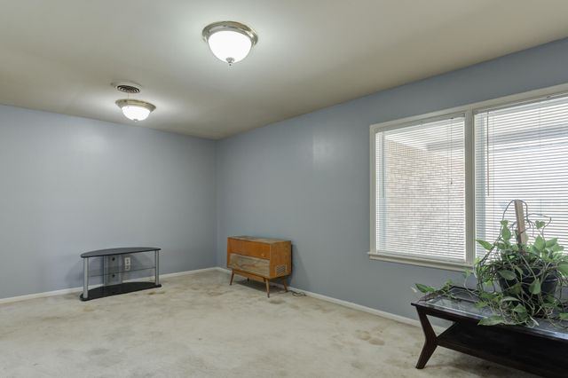 5005 14th Street, Lubbock, TX 79416