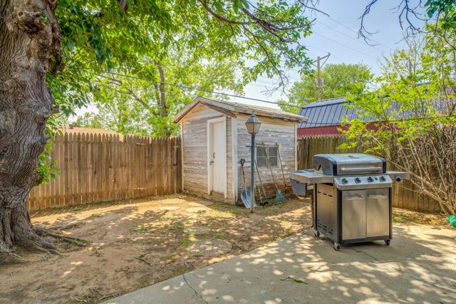 5005 14th Street, Lubbock, TX 79416