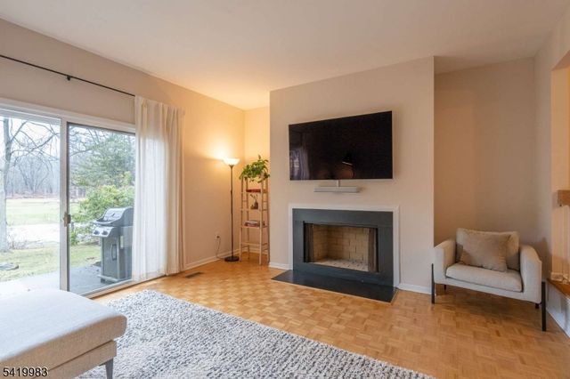 38 Keats Way, Morris Twp., NJ 07960