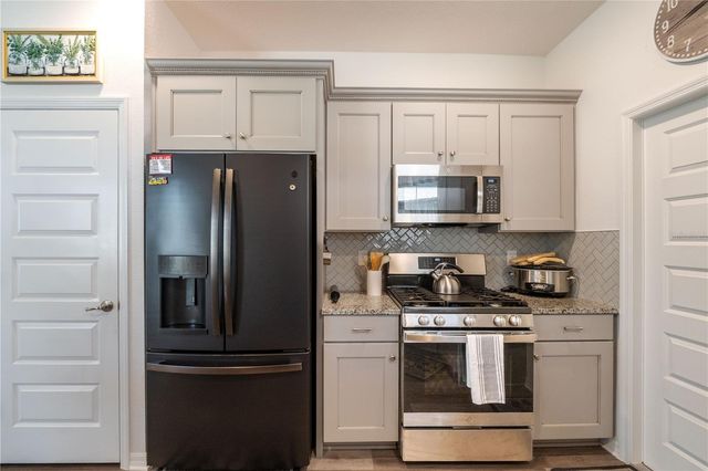 9325 SW 106TH AVENUE, Ocala, FL 34481