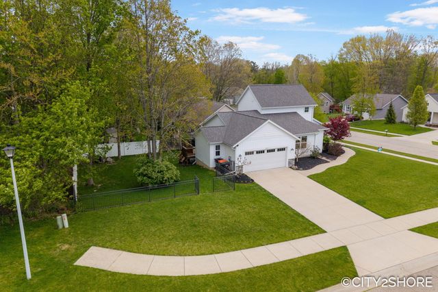 5317 Rischow Drive SW, Wyoming, MI 49509
