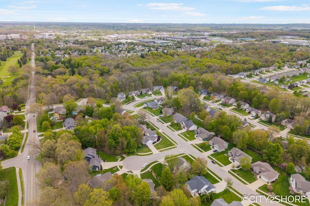 5317 Rischow Drive SW, Wyoming, MI 49509