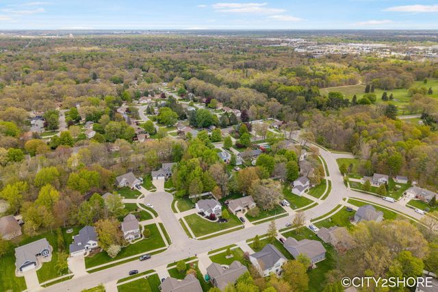 5317 Rischow Drive SW, Wyoming, MI 49509
