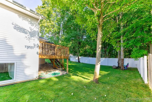 5317 Rischow Drive SW, Wyoming, MI 49509