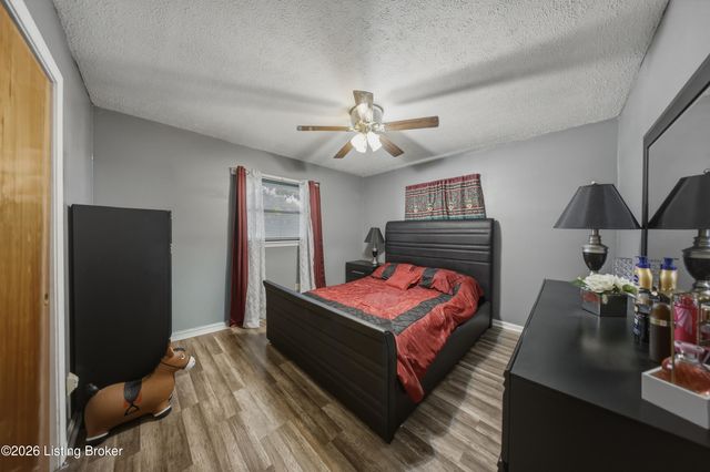 7607 Cane Run Rd, Louisville, KY 40258