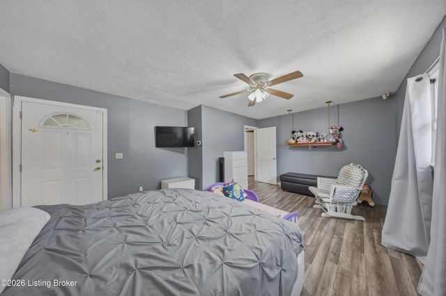 7607 Cane Run Rd, Louisville, KY 40258