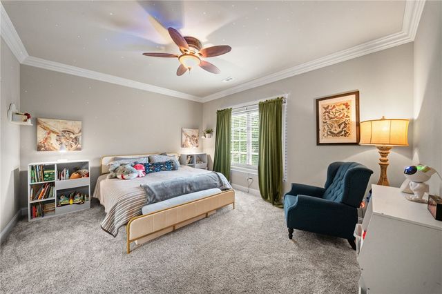 1615 NE Chapel Hill Drive, Bentonville, AR 72712