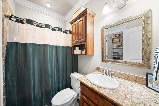 1615 NE Chapel Hill Drive, Bentonville, AR 72712