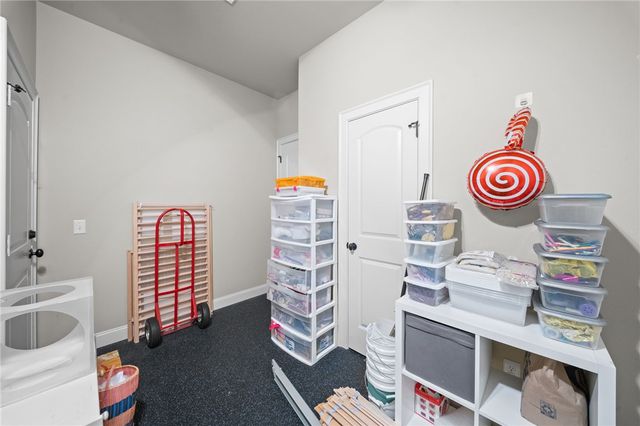 1615 NE Chapel Hill Drive, Bentonville, AR 72712