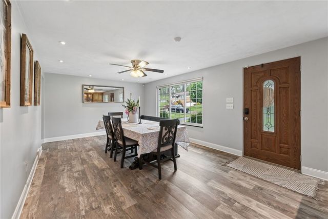 5667 Janet Dr, Bethel Park, PA 15236