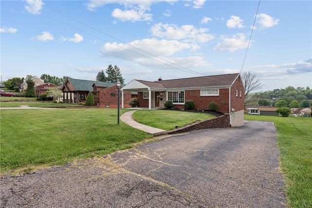 5667 Janet Dr, Bethel Park, PA 15236