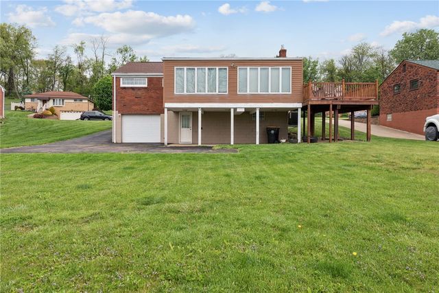 5667 Janet Dr, Bethel Park, PA 15236