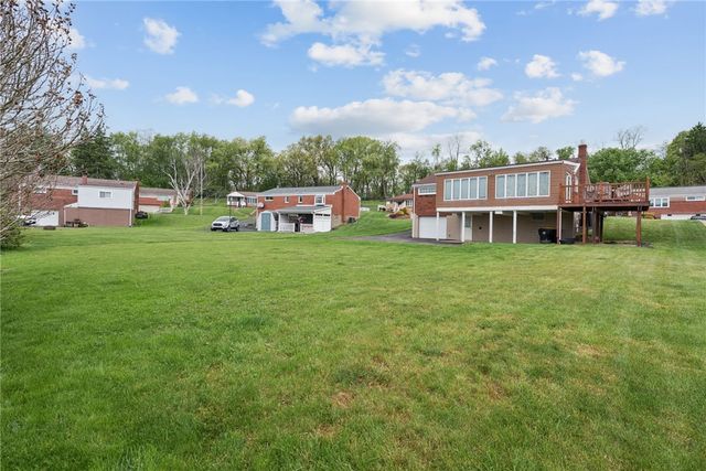 5667 Janet Dr, Bethel Park, PA 15236