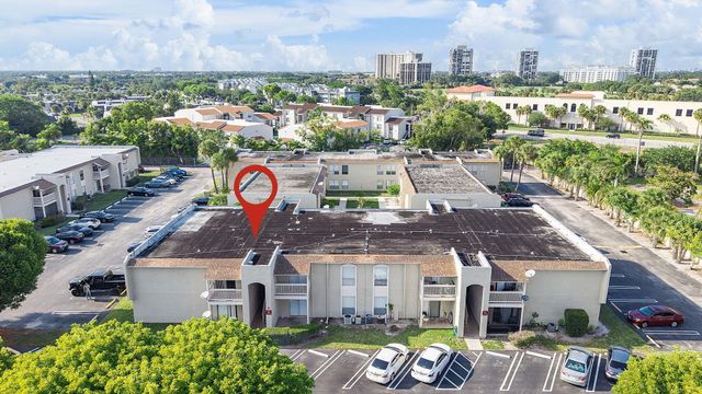 1500 N Congress Avenue N C19, West Palm Beach, FL 33401