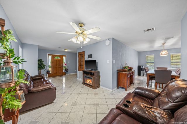 8579 County Road 1839, Sinton, TX 78387