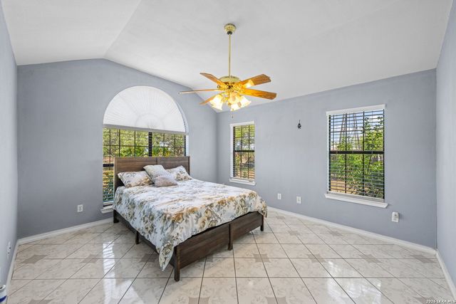 8579 County Road 1839, Sinton, TX 78387