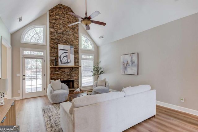 2609 Peterboro Row, Marietta, GA 30062