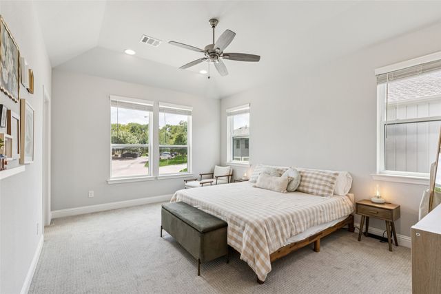 6306 Oakbend Circle, Fort Worth, TX 76132