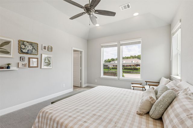 6306 Oakbend Circle, Fort Worth, TX 76132