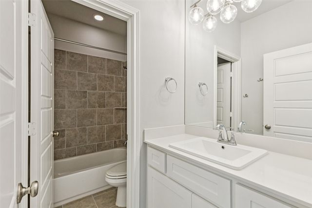6306 Oakbend Circle, Fort Worth, TX 76132