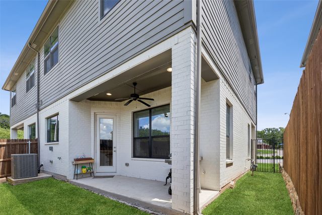 6306 Oakbend Circle, Fort Worth, TX 76132