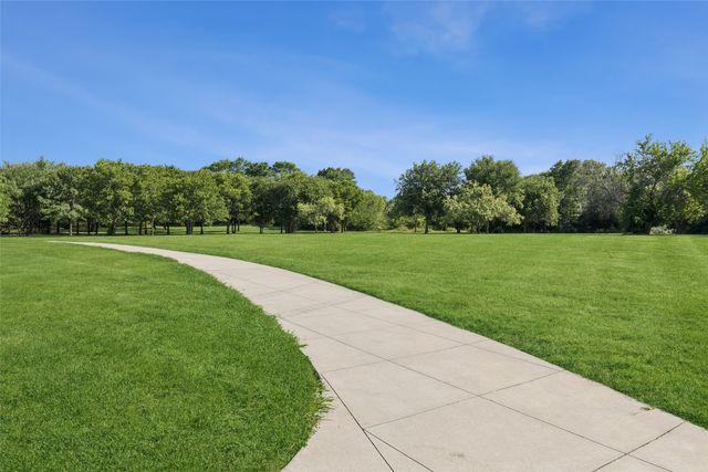 6306 Oakbend Circle, Fort Worth, TX 76132