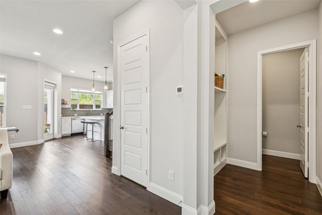 6306 Oakbend Circle, Fort Worth, TX 76132