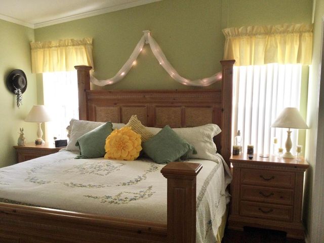 11 SE Hidalgo Lane, Port St. Lucie, Port St Lucie, FL 34952