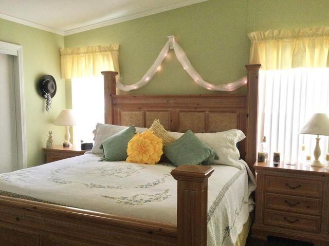 11 SE Hidalgo Lane, Port St. Lucie, Port St Lucie, FL 34952