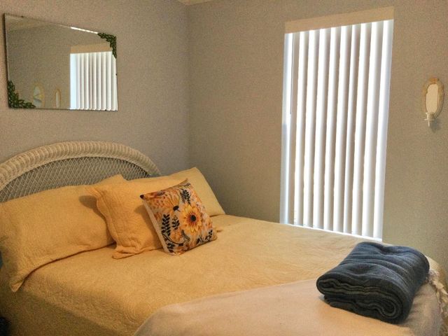 11 SE Hidalgo Lane, Port St. Lucie, Port St Lucie, FL 34952