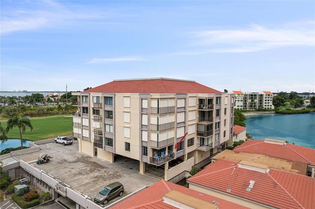 6104 PALMA DEL MAR BOULEVARD S 302, St Petersburg, FL 33715