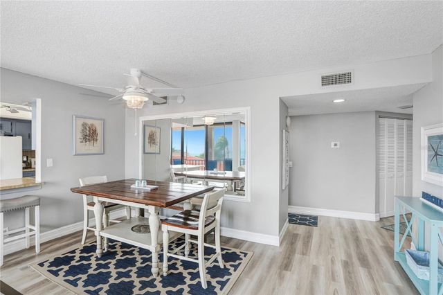6104 PALMA DEL MAR BOULEVARD S 302, St Petersburg, FL 33715