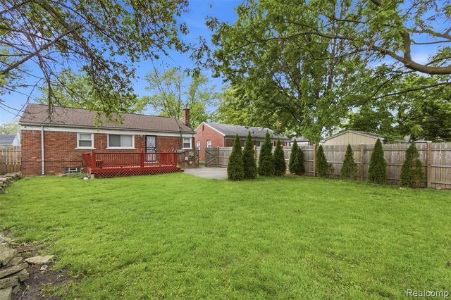 397 Longfellow Street, Inkster, MI 48141