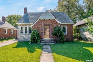 2424 AVENUE OF THE CITIES, Moline, IL 61265