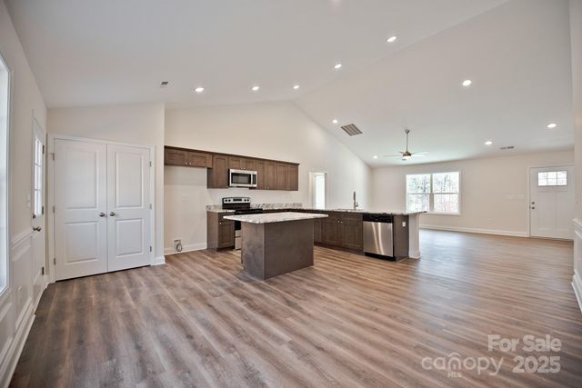 872 Roxboro Drive, Mount Gilead, NC 28025