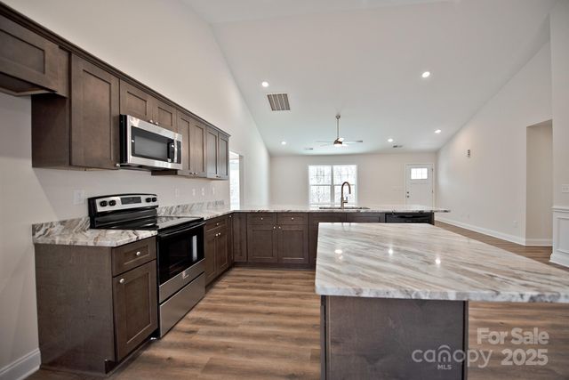 872 Roxboro Drive, Mount Gilead, NC 28025