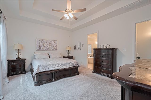 9014 Meadow Bridge Drive, Missouri City, TX 77459