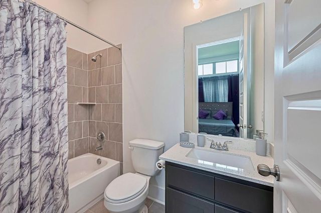 9014 Meadow Bridge Drive, Missouri City, TX 77459