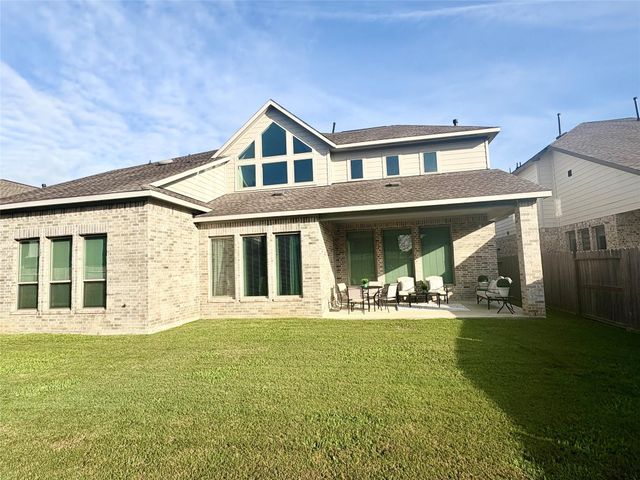 9014 Meadow Bridge Drive, Missouri City, TX 77459