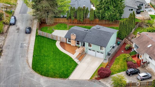 14013 113th Avenue NE, Kirkland, WA 98034