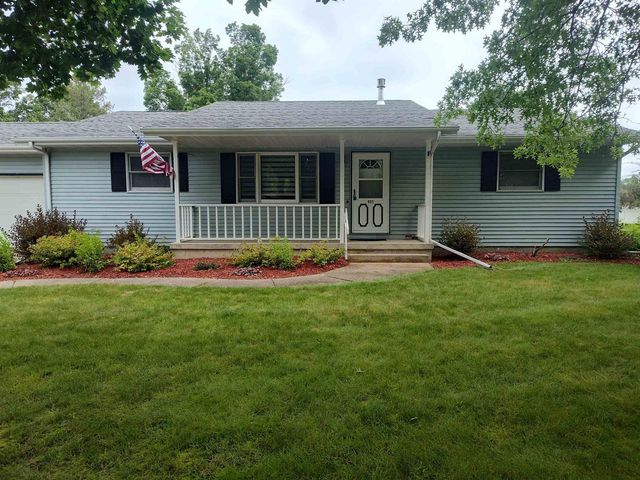 901 E Bluff St Street, Boscobel, WI 53805