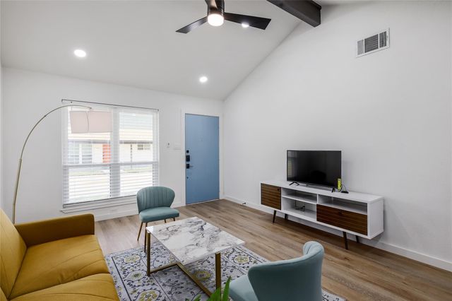 10509 Macmora RD A, Austin, TX 78758