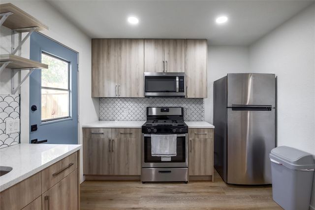 10509 Macmora RD A, Austin, TX 78758