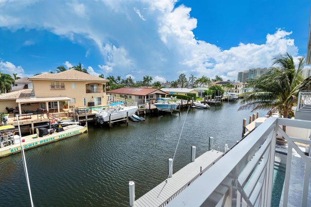 807 Dover Street, Boca Raton, FL 33487