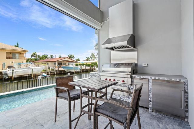 807 Dover Street, Boca Raton, FL 33487