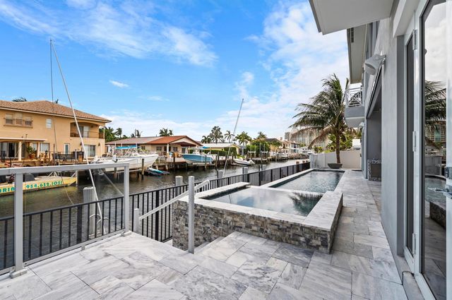 807 Dover Street, Boca Raton, FL 33487