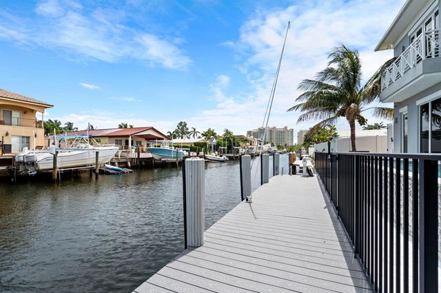 807 Dover Street, Boca Raton, FL 33487