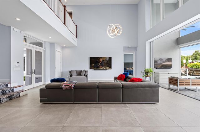 807 Dover Street, Boca Raton, FL 33487