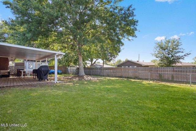 2208 Popp'S Ferry Road, Biloxi, MS 39532