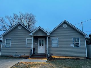 113 Dakota Street, Ronkonkoma, NY 11779